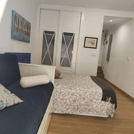 Estudios Munoz Alicante Luaran gambar