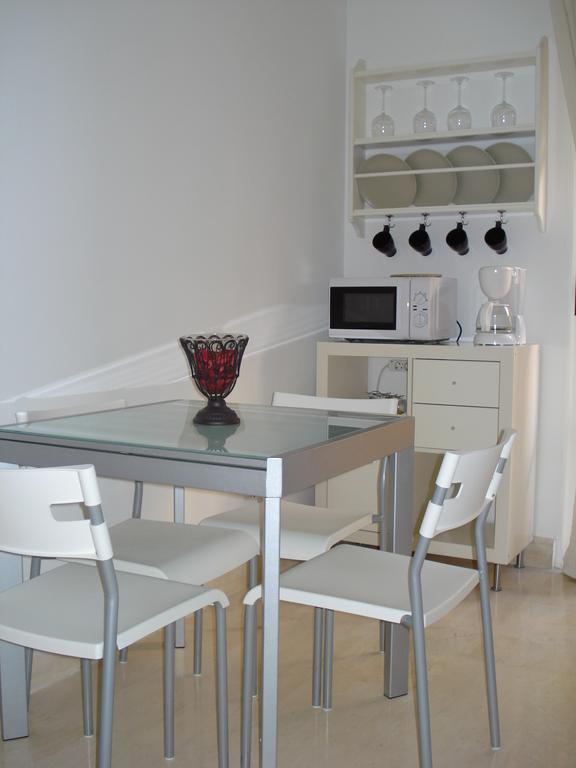 Estudios Munoz Alicante Luaran gambar