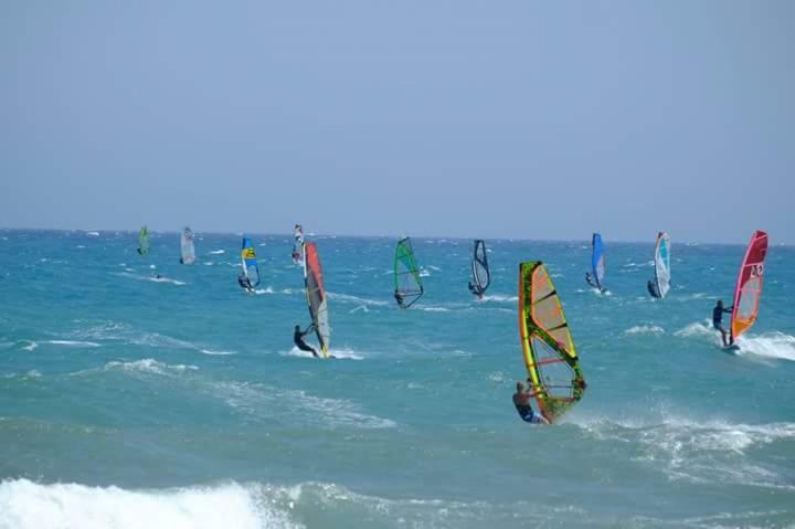 Estudios Munoz Alicante Luaran gambar